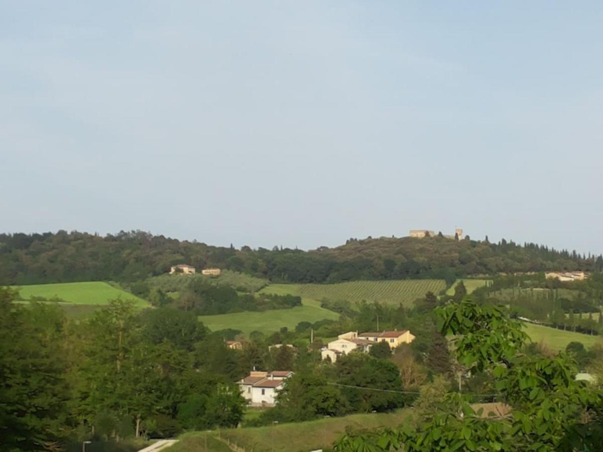 Al Centro Della Toscana Poggibonsi Exterior foto